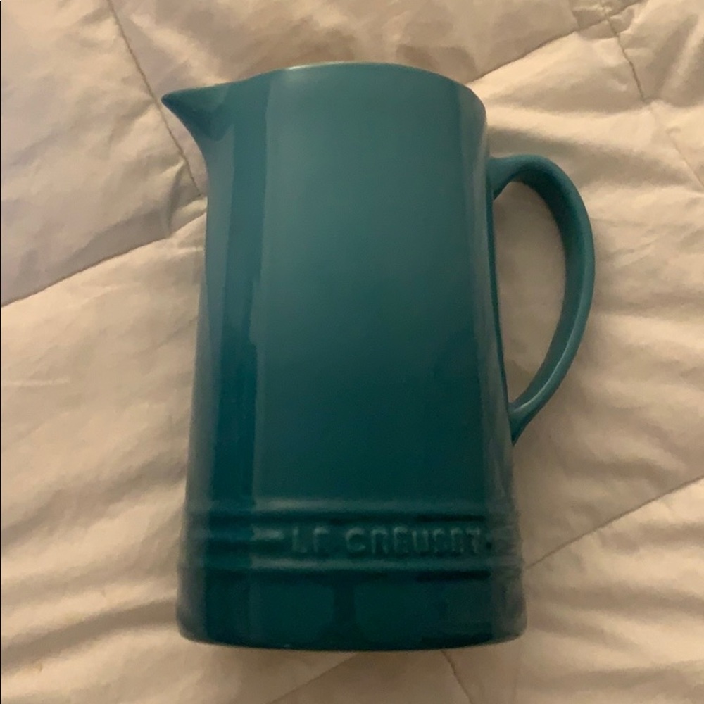 Le Creuset Pitcher